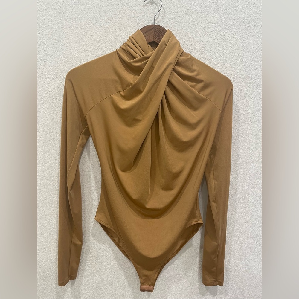 H&M Tan Ruched Long Sleeve Bodysuit